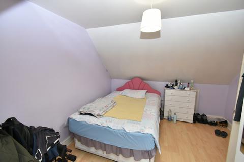 3 bedroom detached house for sale, Hillingdon, UB10 9EZ, UB10