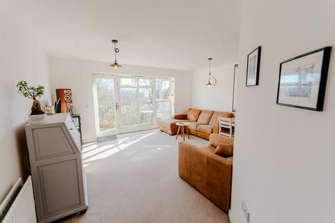 2 bedroom flat for sale, Cormorant House, Millward Drive, Milton Keynes, MK2