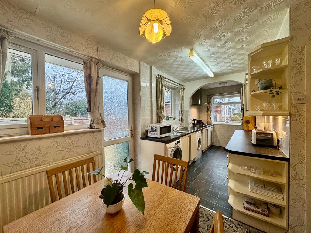 Dining Kitchen