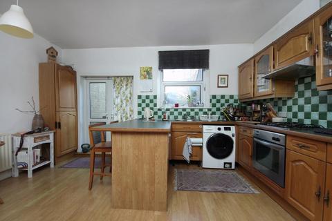 2 bedroom terraced house for sale, Drayton Avenue, W13