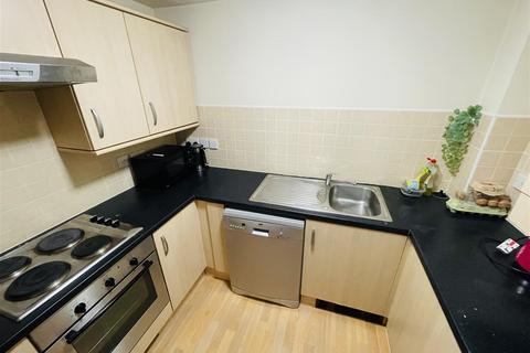 2 bedroom apartment for sale, Heath End Road, Stockingford