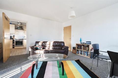 undefined, Champs Sur Marne, Bristol BS32