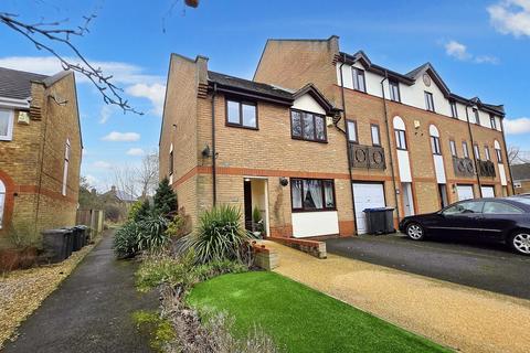 21 Swan Drive, Staverton, Trowbridge, BA14 8UN