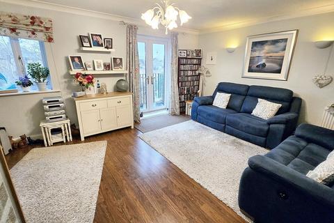 21 Swan Drive, Staverton, Trowbridge, BA14 8UN