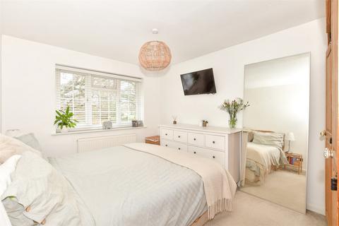 4 bedroom semi-detached house for sale, Heathfield, Pound Hill, Crawley, West Sussex