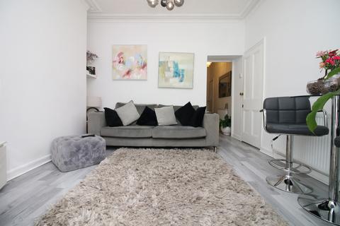 2 bedroom apartment for sale, Elm Avenue,  Blackpool, FY3