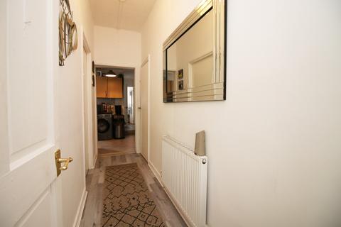 2 bedroom apartment for sale, Elm Avenue,  Blackpool, FY3