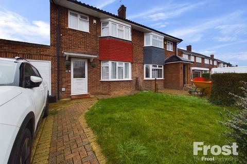 3 bedroom semi-detached house to rent, Garden Close, Ashford, Surrey, TW15