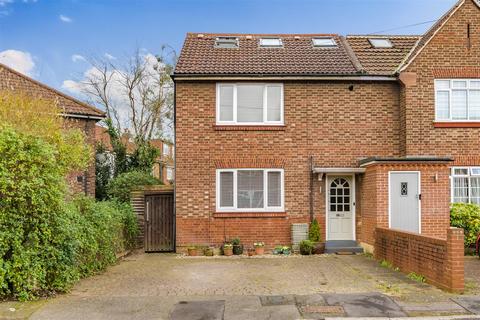 5 Lovell Road, Richmond, TW10 7LB