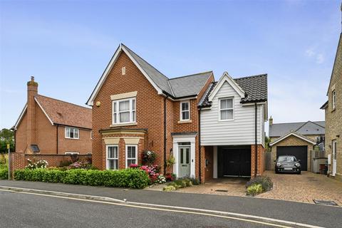 3 bedroom detached house for sale, Summers Park, Lawford, Manningtree