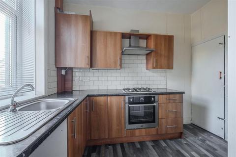 3 bedroom terraced house for sale, Industrial Terrace, Savile Park, Halifax