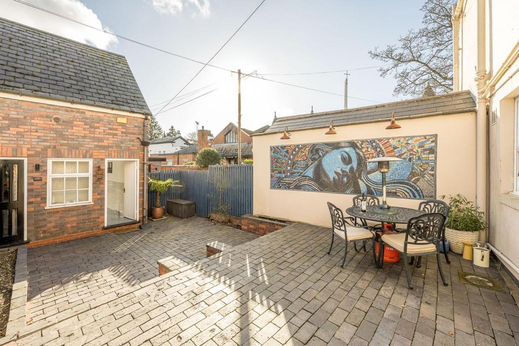 Rear Courtyard 1