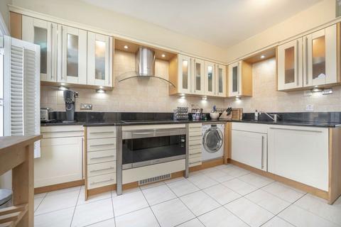 2 bedroom flat for sale, Goldhawk Road, London W6