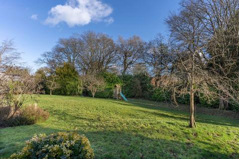 5 bedroom detached house for sale, Denehurst Close, Barnt Green, B45 8HR