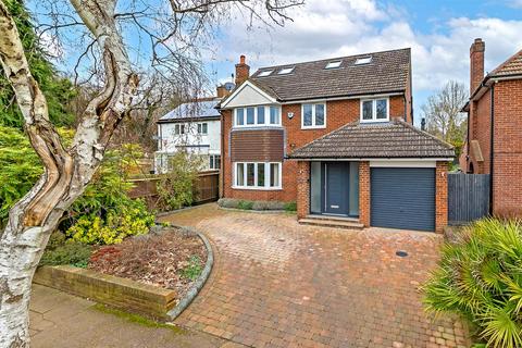 5 bedroom detached house for sale, Toulmin Drive, St. Albans