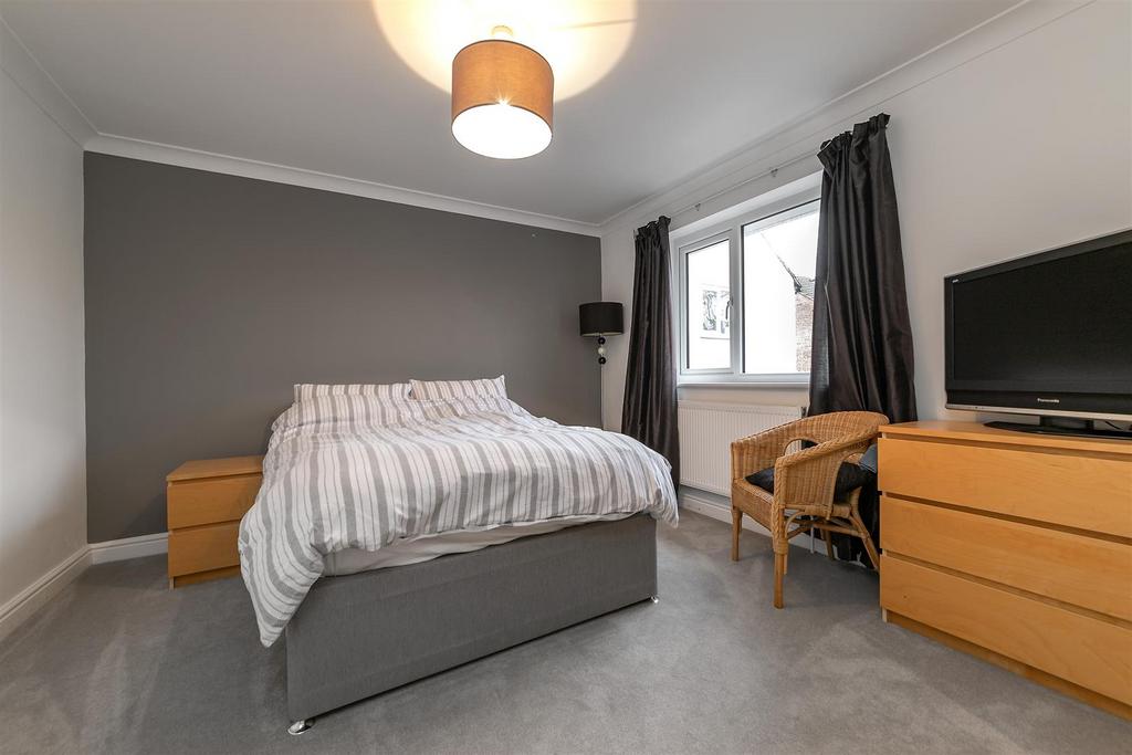 17 AToulmin Drive-44.jpg