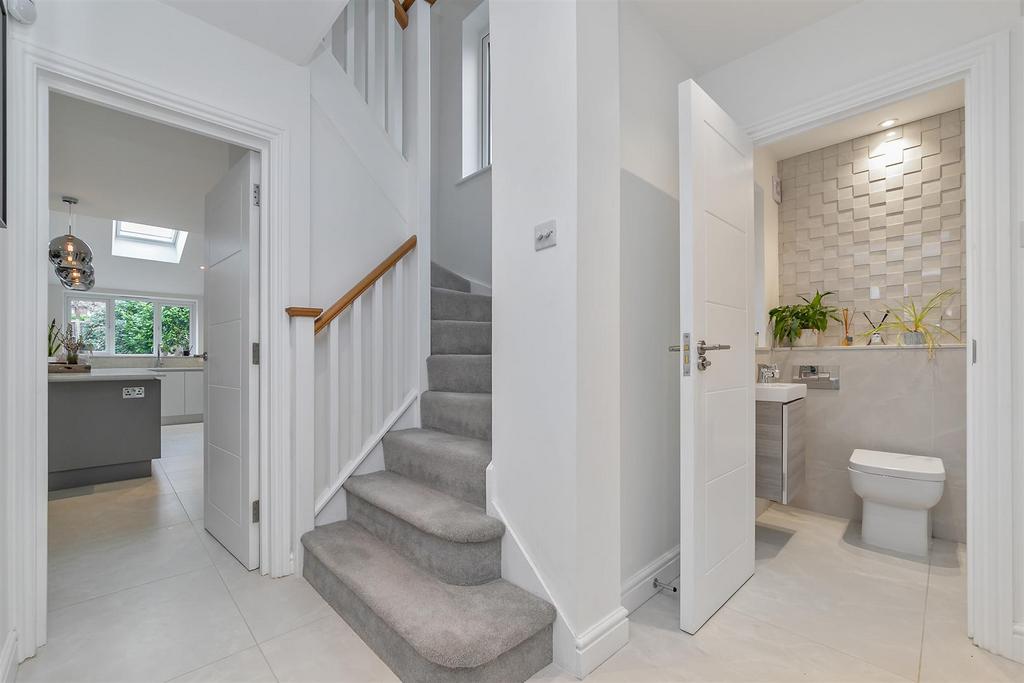17 AToulmin Drive-21.jpg
