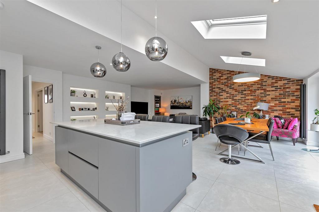 17 AToulmin Drive-29.jpg