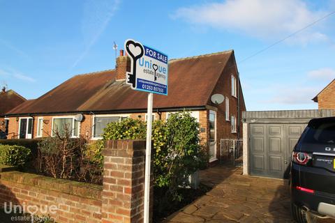 2 bedroom semi-detached house for sale, Bleasdale Avenue,  Poulton-le-Fylde, FY6