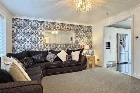 85 Skiddaw Close, Great Notley, Braintree, CM77 7UR