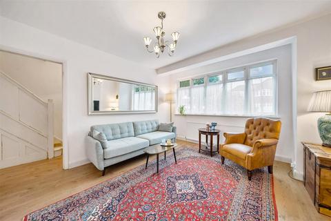 115 Churston Drive, Morden, SM4 4JE