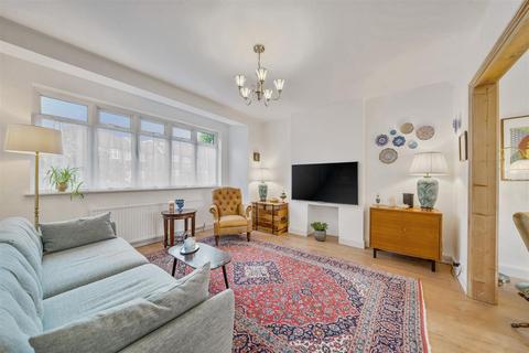 115 Churston Drive, Morden, SM4 4JE