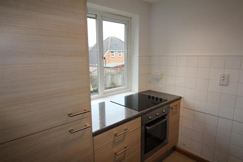 1 bedroom maisonette to rent, Brookside Close, Old Stratford, Milton Keynes, MK19 6BE