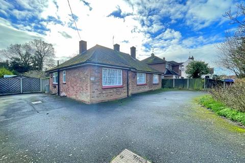 3 bedroom property for sale, Chapel Road, Tiptree, Colchester, CO5