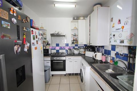 3 bedroom terraced house for sale, Plaistow E13