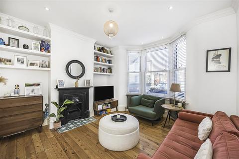 2 bedroom flat for sale, Murchison Road, London E10