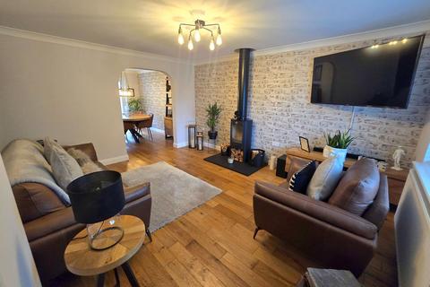 3 Maes Y Wawr, Birchgrove, Swansea, SA7 0HL