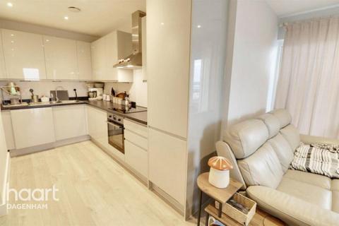 2 bedroom apartment to rent, Batts House Merrielands Crescent, Essex