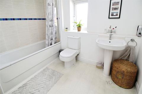 128 Hilton Close, Kempston, Bedford, MK42 7FT