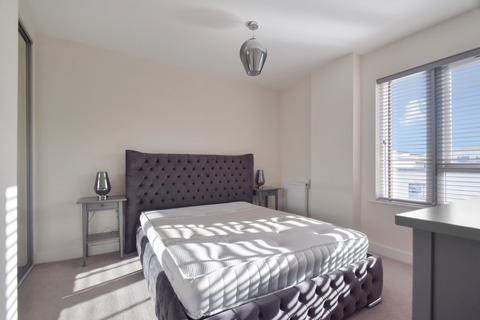 1 bedroom apartment for sale, Ocean Drive, Gillingham, ME7