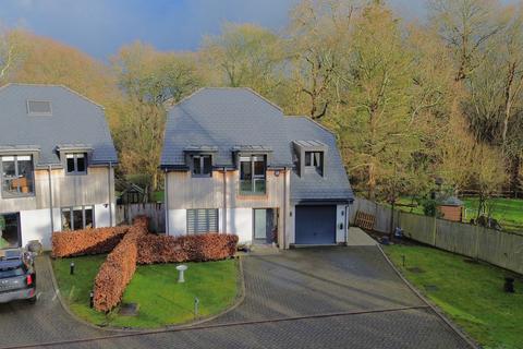 4 bedroom detached house for sale, South Road, Wivelsfield Green, RH17