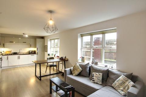 1 bedroom ground floor flat for sale, Priory Mews, Haywards Heath, RH16