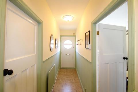 2 bedroom apartment for sale, Birchwood Avenue, High Heaton, Newcastle Upon Tyne