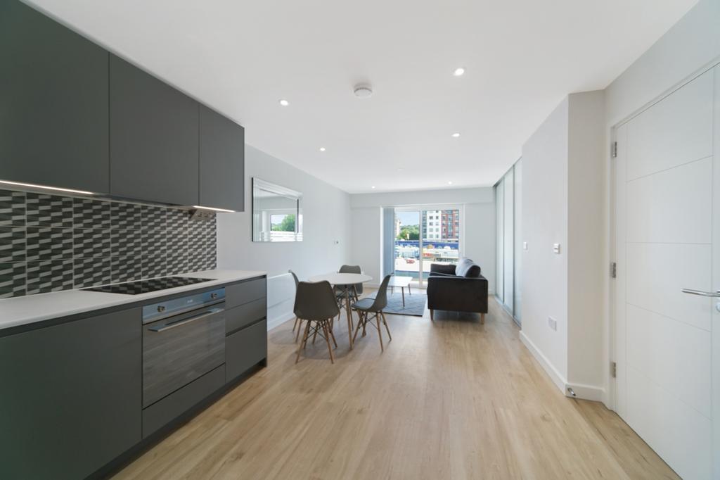 Apartment in Colindale - View 2