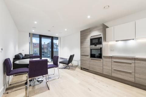 2 bedroom flat to rent, Kingsland High Street, Dalston, London, E8