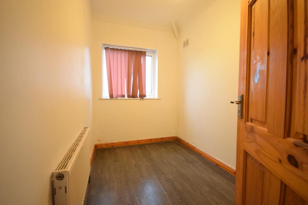 Bedroom 2.1