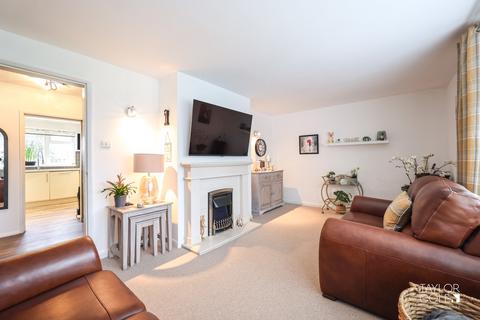 3 bedroom link detached house for sale, Whiting, Dosthill