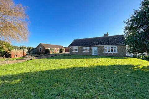 4 bedroom detached bungalow for sale, Fengate, Moulton Chapel