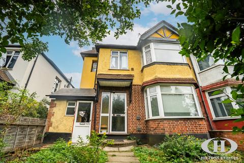 2 bedroom ground floor flat for sale, Waverley Gardens, London