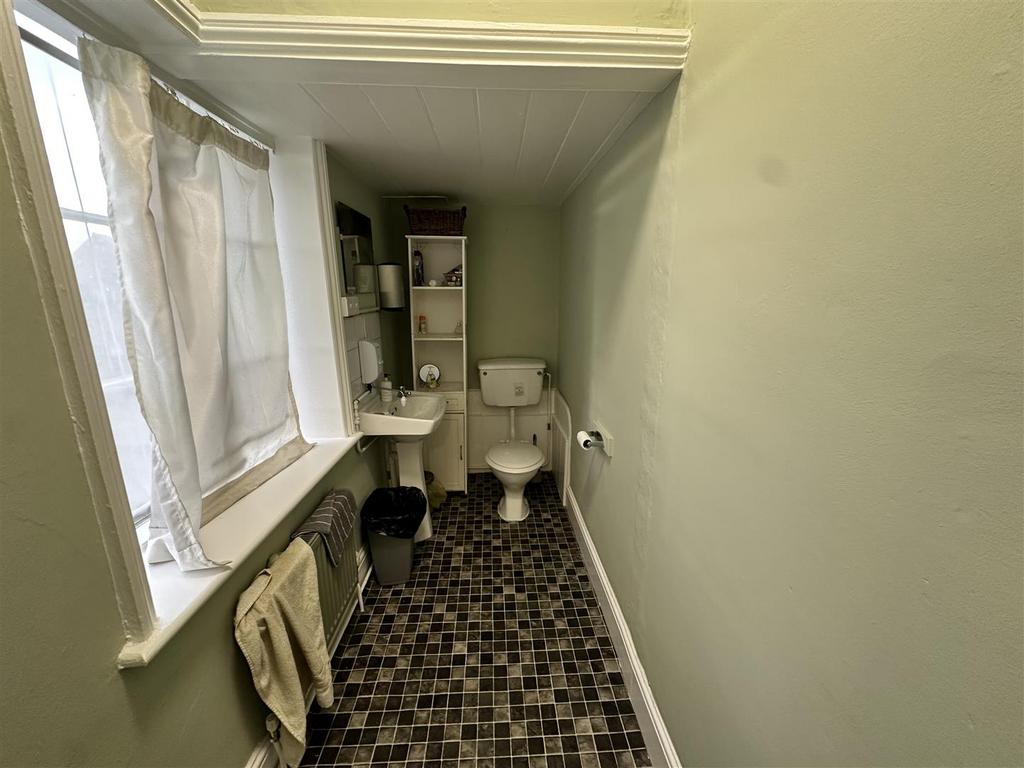 Communal Mens Toilet