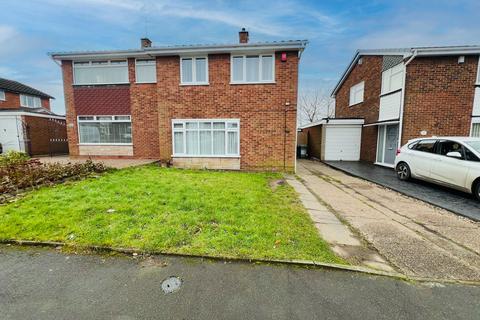 3 bedroom semi-detached house for sale, Longwood Rise, Willenhall