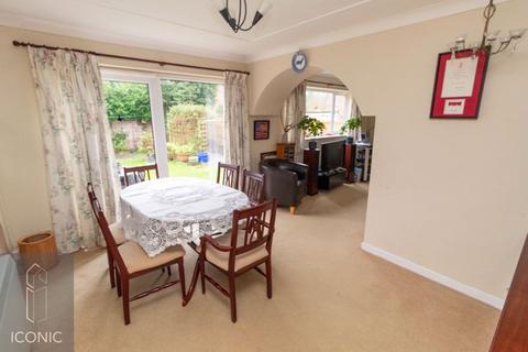 4 bedroom detached house for sale, The Street, Brooke, Norwich