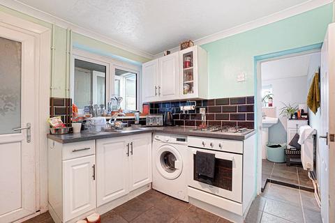 15 Albany Road, Gillingham, ME7 4HS