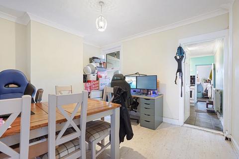 15 Albany Road, Gillingham, ME7 4HS