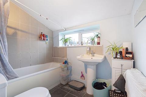 15 Albany Road, Gillingham, ME7 4HS
