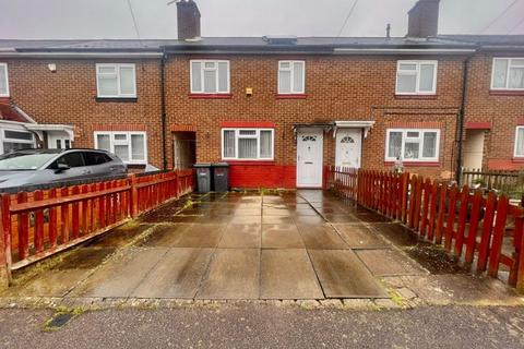 3 bedroom terraced house for sale, Quiet Location - Family Home offered Chain Free!!